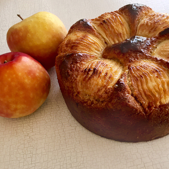 Süsslupinen Apfelkuchen