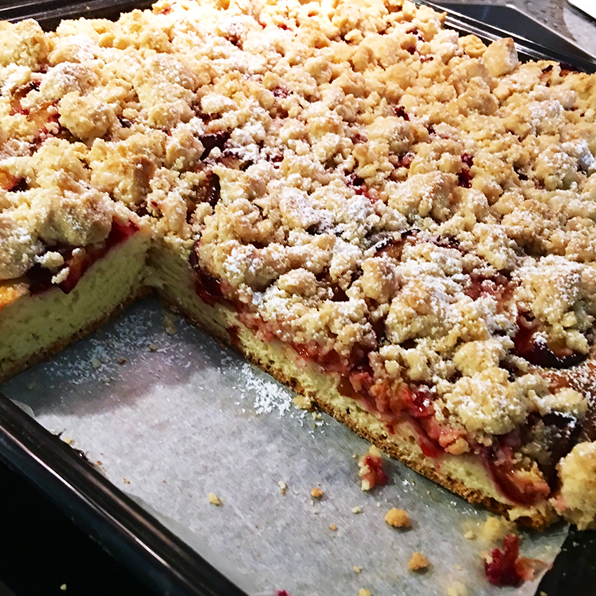 Pflaumenkuchen mit Streuseln