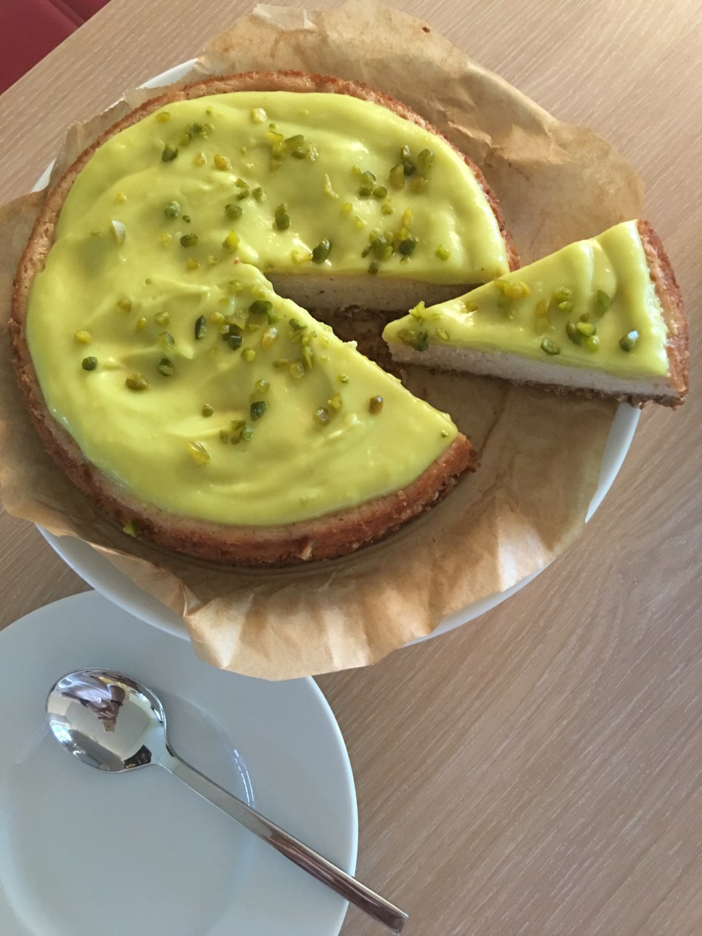 Vegan Lemon & Avocado&nbsp;Cheesecake
