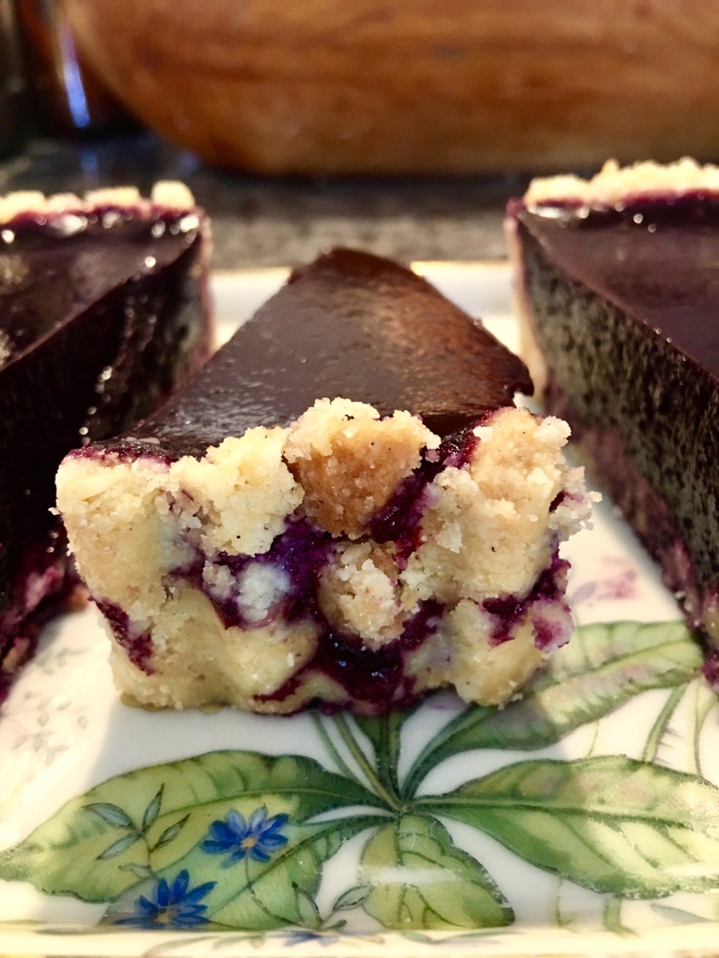 Dunkle Beeren Tarte mit&nbsp;Basilikum